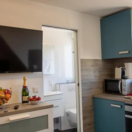 Hochwertiges In Bester Lage * Фридрихсхафен