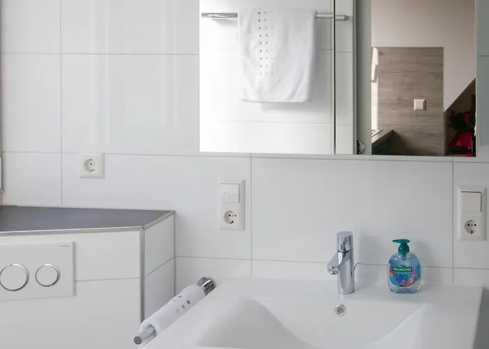 Hochwertiges In Bester Lage Διαμέρισμα Φριντρισχάφεν